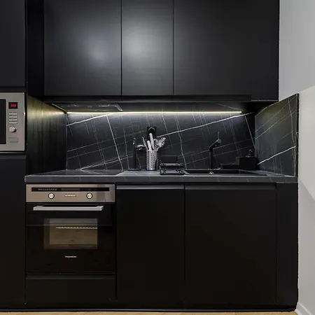 Poeticstay - Saint Lazare * パリ