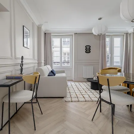 Poeticstay - Saint Lazare パリ