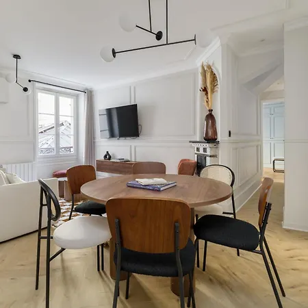 Poeticstay - Saint Lazare * パリ