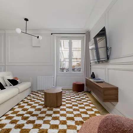 Poeticstay - Saint Lazare * パリ