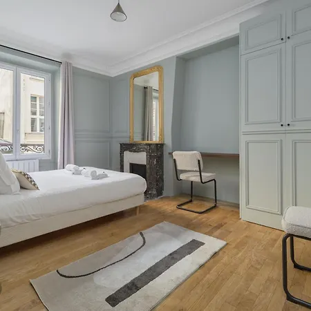 Poeticstay - Saint Lazare パリ