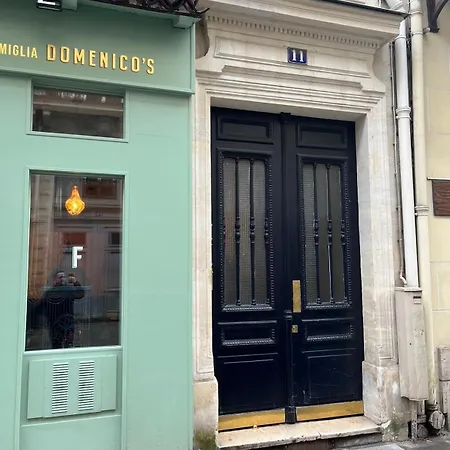 Poeticstay - Saint Lazare Apartamento *