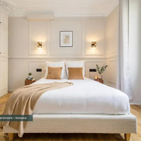 Poeticstay - Saint Lazare Appartement Parijs