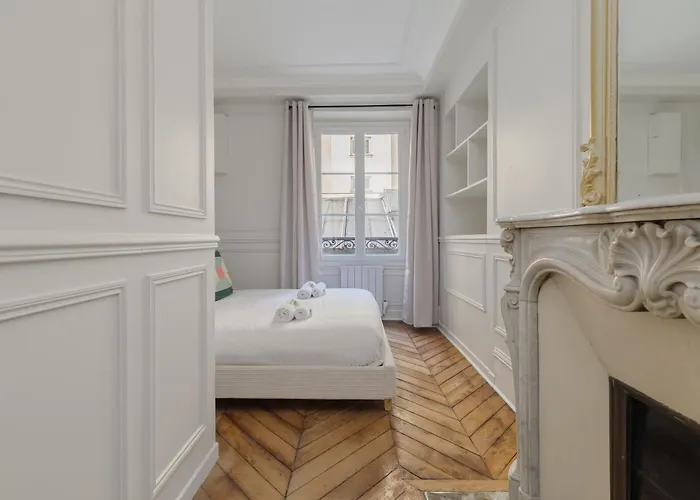 Poeticstay - Saint Lazare *