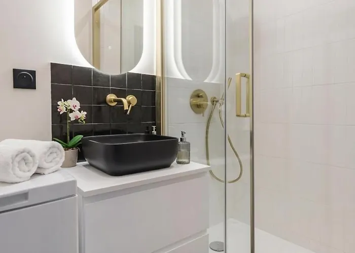 Poeticstay - Saint Lazare 巴黎
